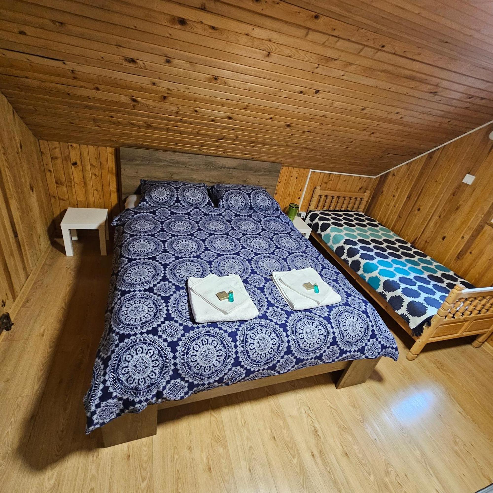 Black Lake Chalet Žabljak Buitenkant foto